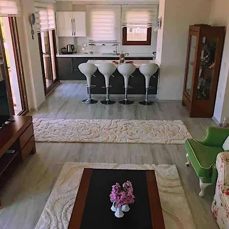 Yılmaz * Ula